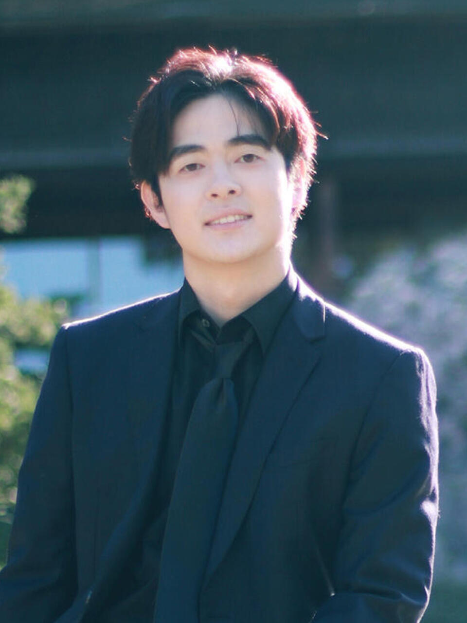 Shelger Zhang
